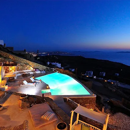 Aquata Boutique With Pool Tatil Evi