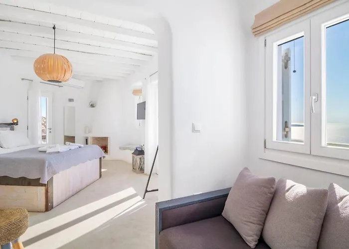 Aquata Boutique With Pool