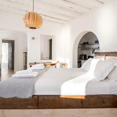 Aquata Boutique With Pool *