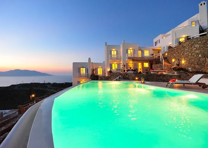 Aquata Boutique With Pool 펜션